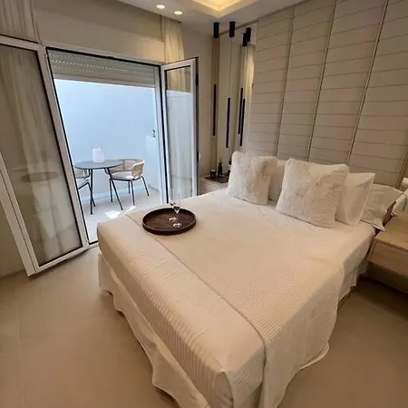 Suite Pbella Deluxe Old Town Marbella Апартаменти *